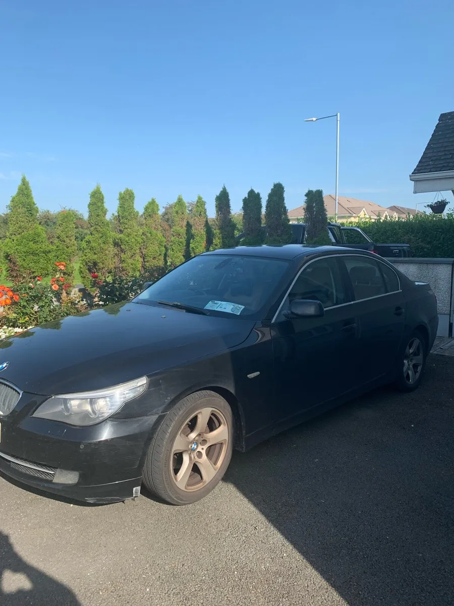 BMW 5-Series Diesel 2L Black - Image 2