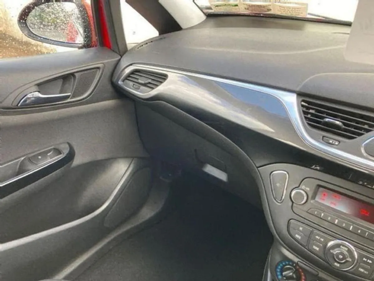 Opel Corsa 1.4 S Hatchback Petrol Manual (75bhp) - Image 3