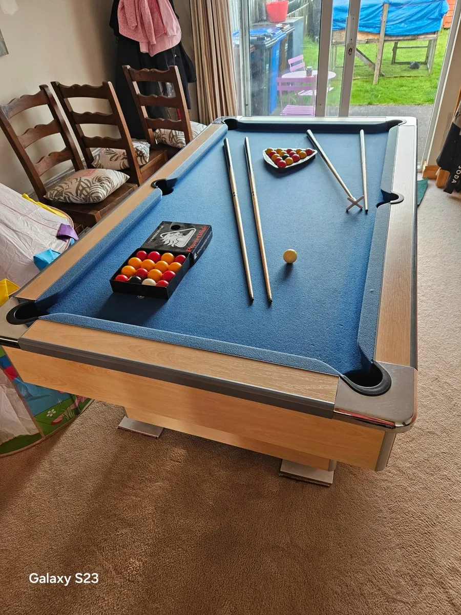 Pool table - Image 3