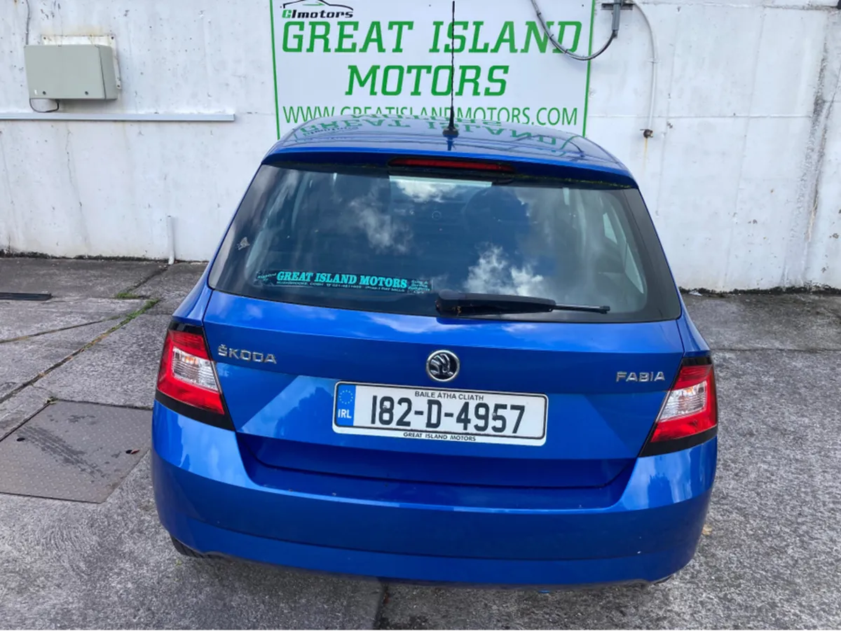 Skoda Fabia ACTIVE 1.0 MPI 60HP 4DR - Image 4