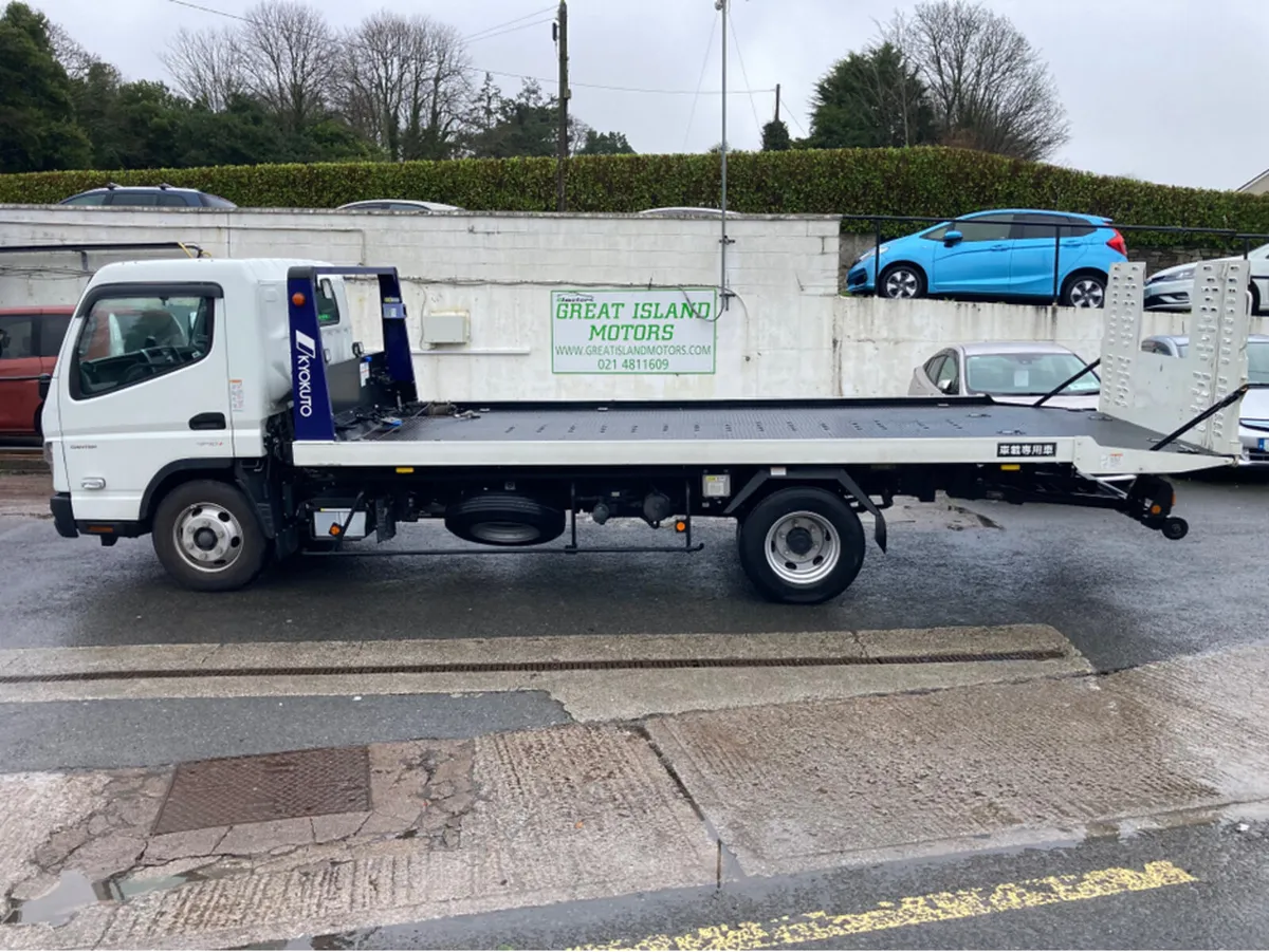 Mitsubishi Canter FUSO 3.0D RECOVERY TRUCK TILT AN - Image 4