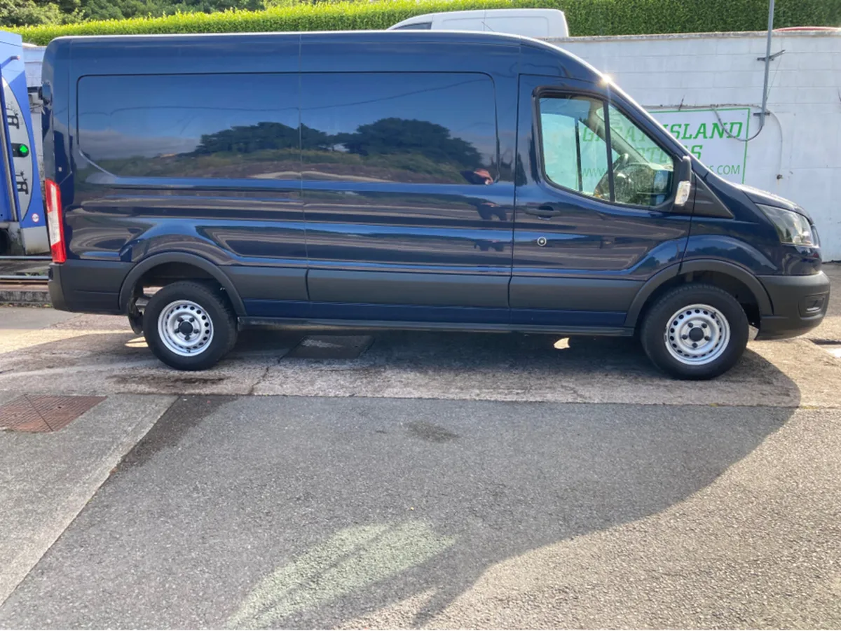 Ford Transit 350LBASE 2.0 130PS 3DR - Image 4