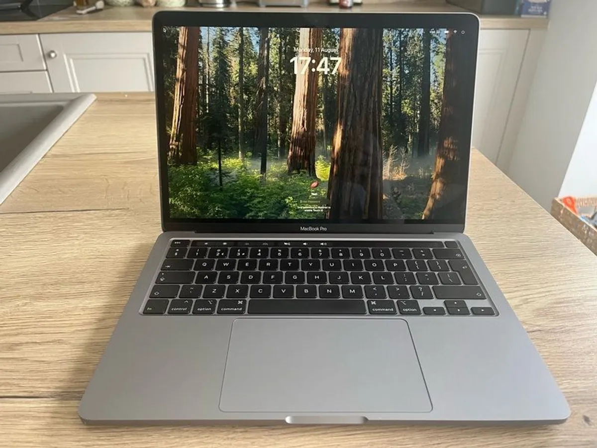 apple mac book - Image 3