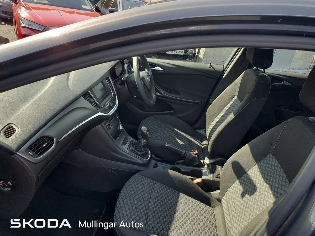 Opel Astra 1.6cdti 110PS SC - Image 4