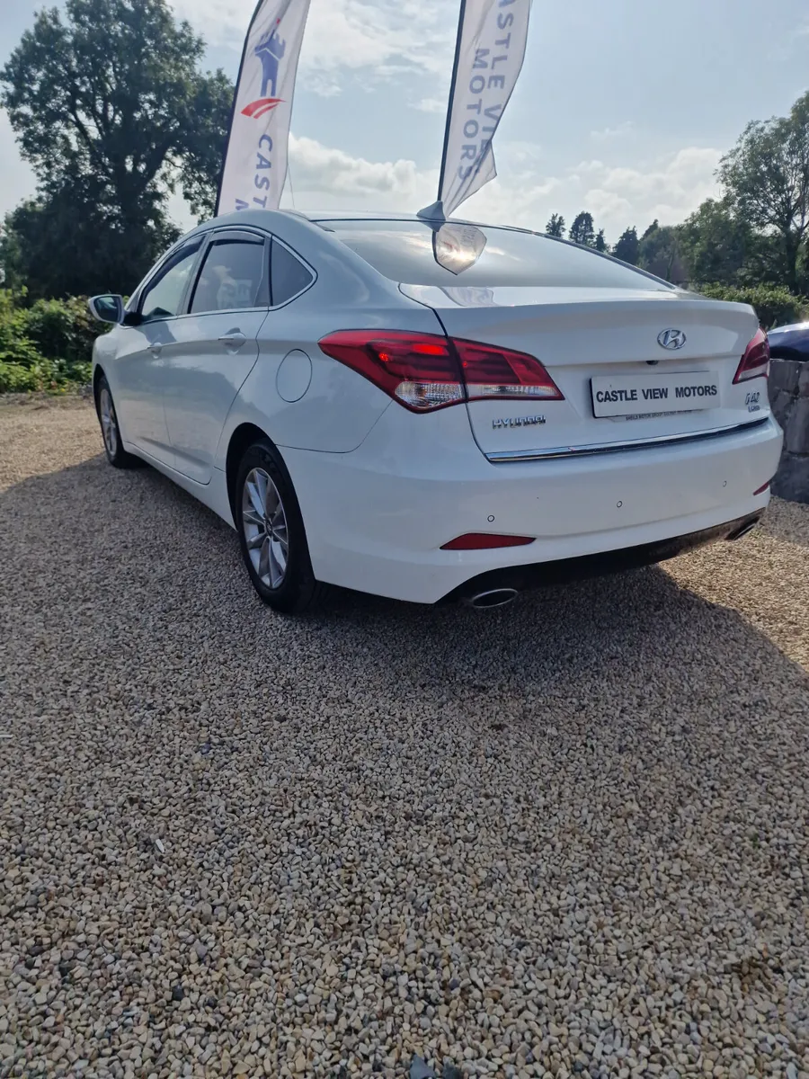 Hyundai i40 Comfort Plus - Image 2