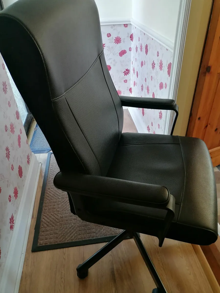Office chair - Image 2
