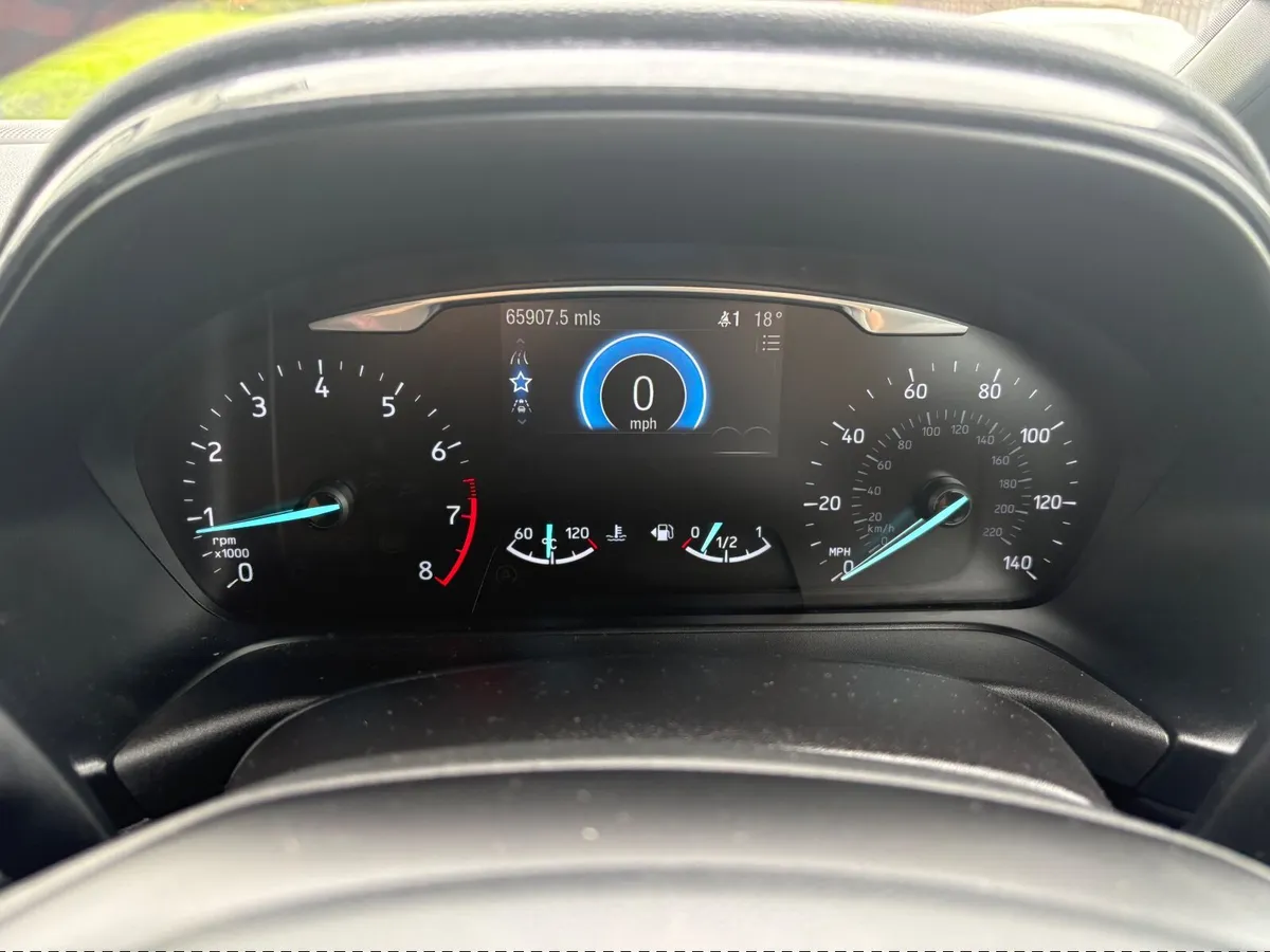 Ford Fiesta 2019 - Image 2