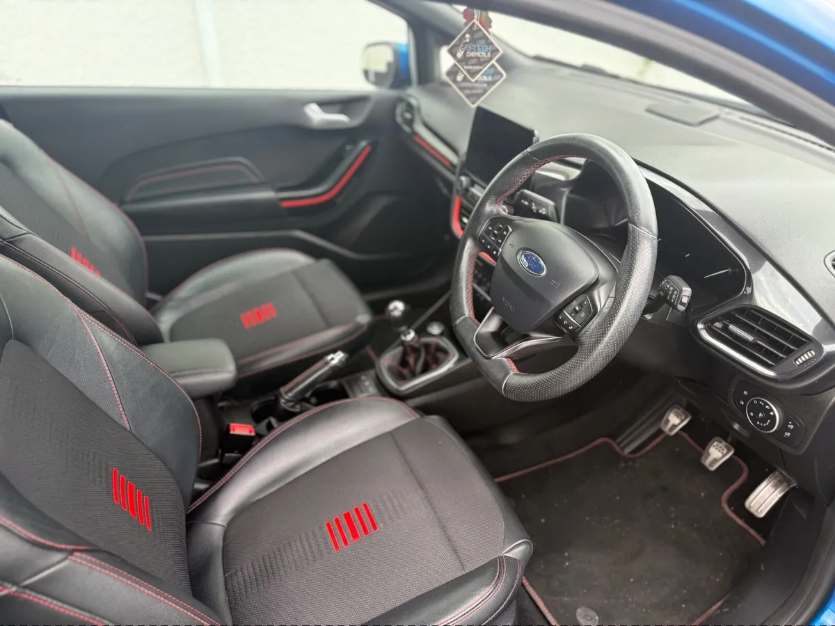 Ford Fiesta 2019 - Image 3