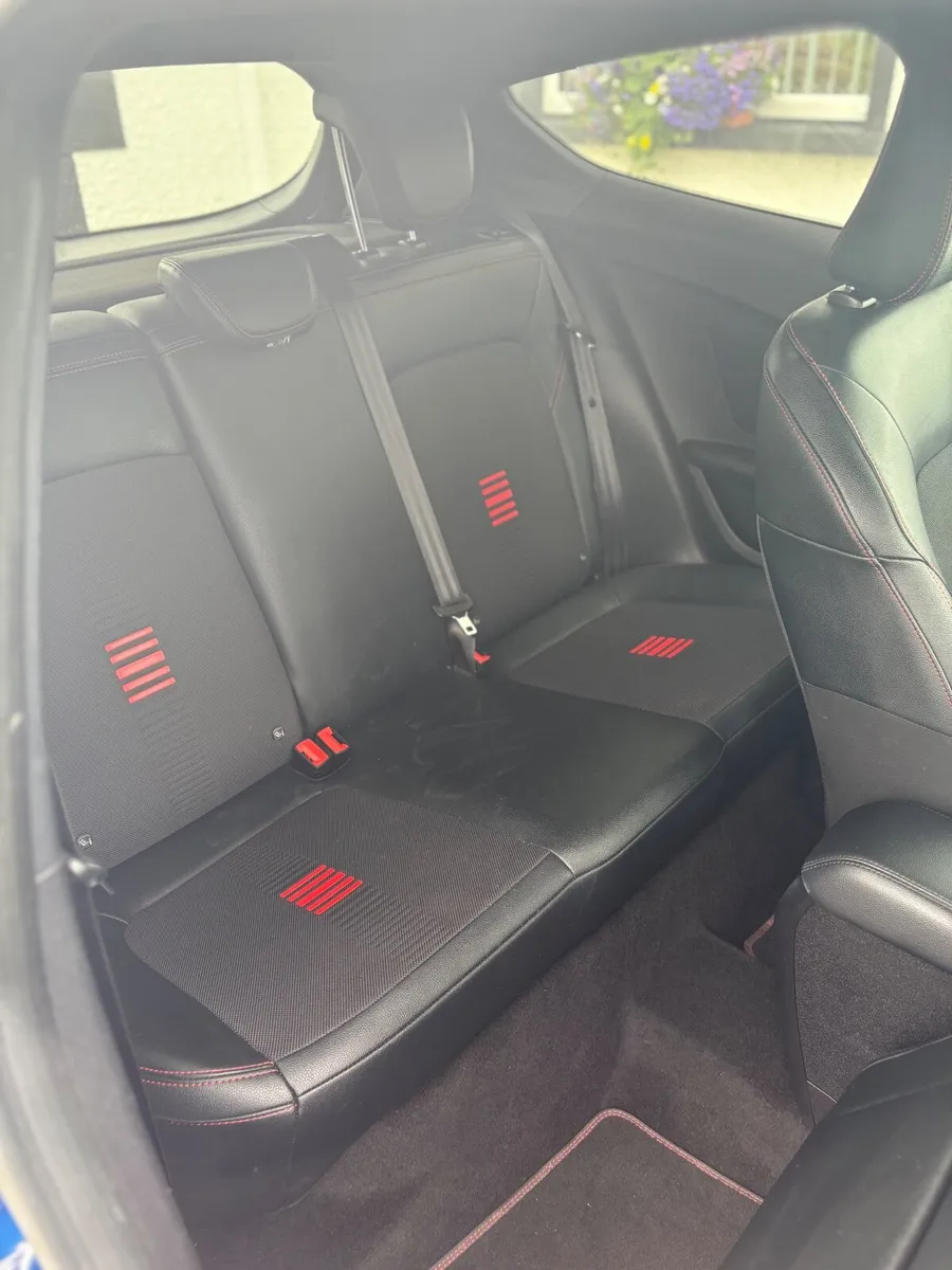 Ford Fiesta 2019 - Image 4