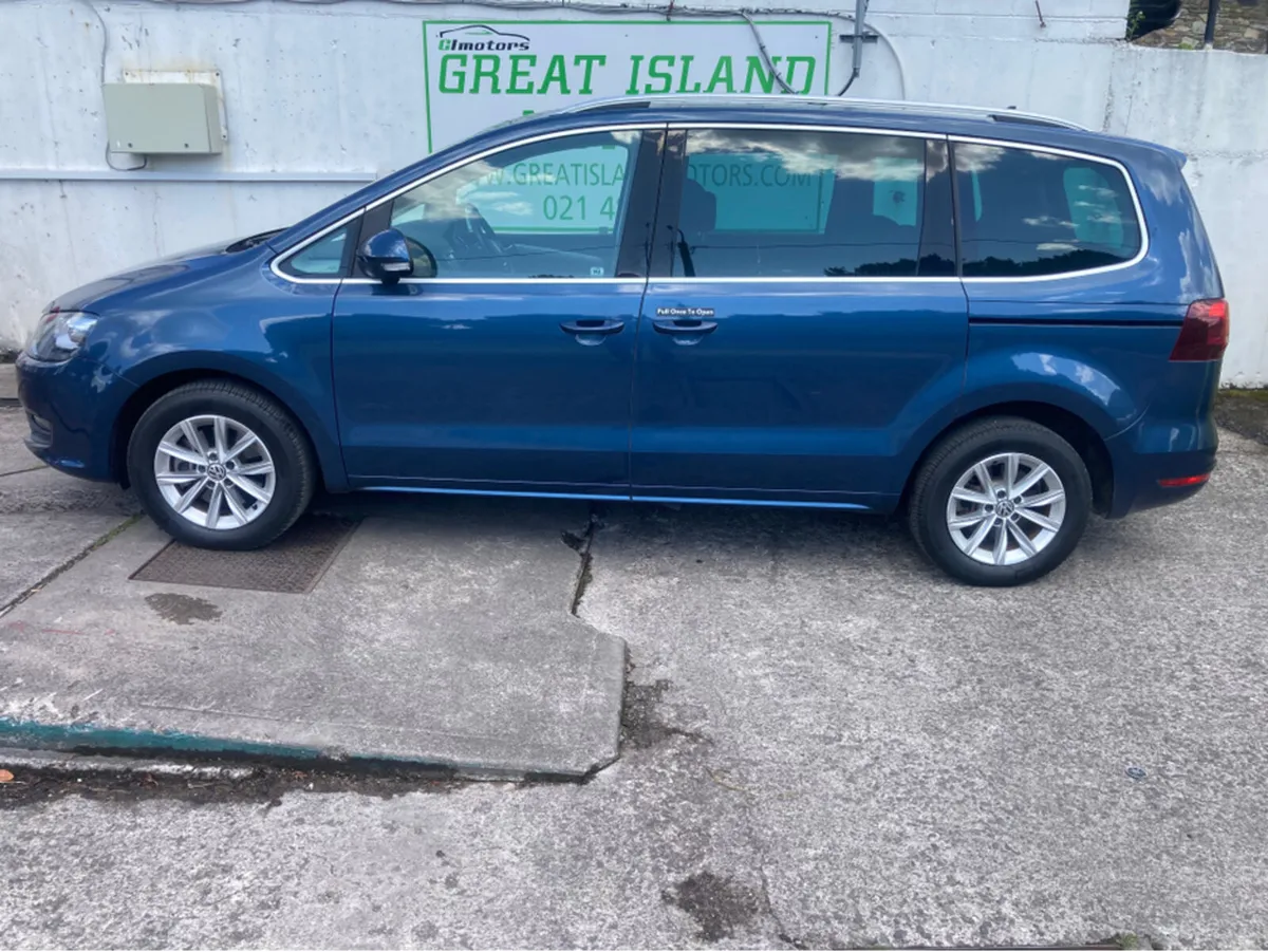 Volkswagen Sharan 1.4 Petrol Automatic 7 SEATER - Image 4