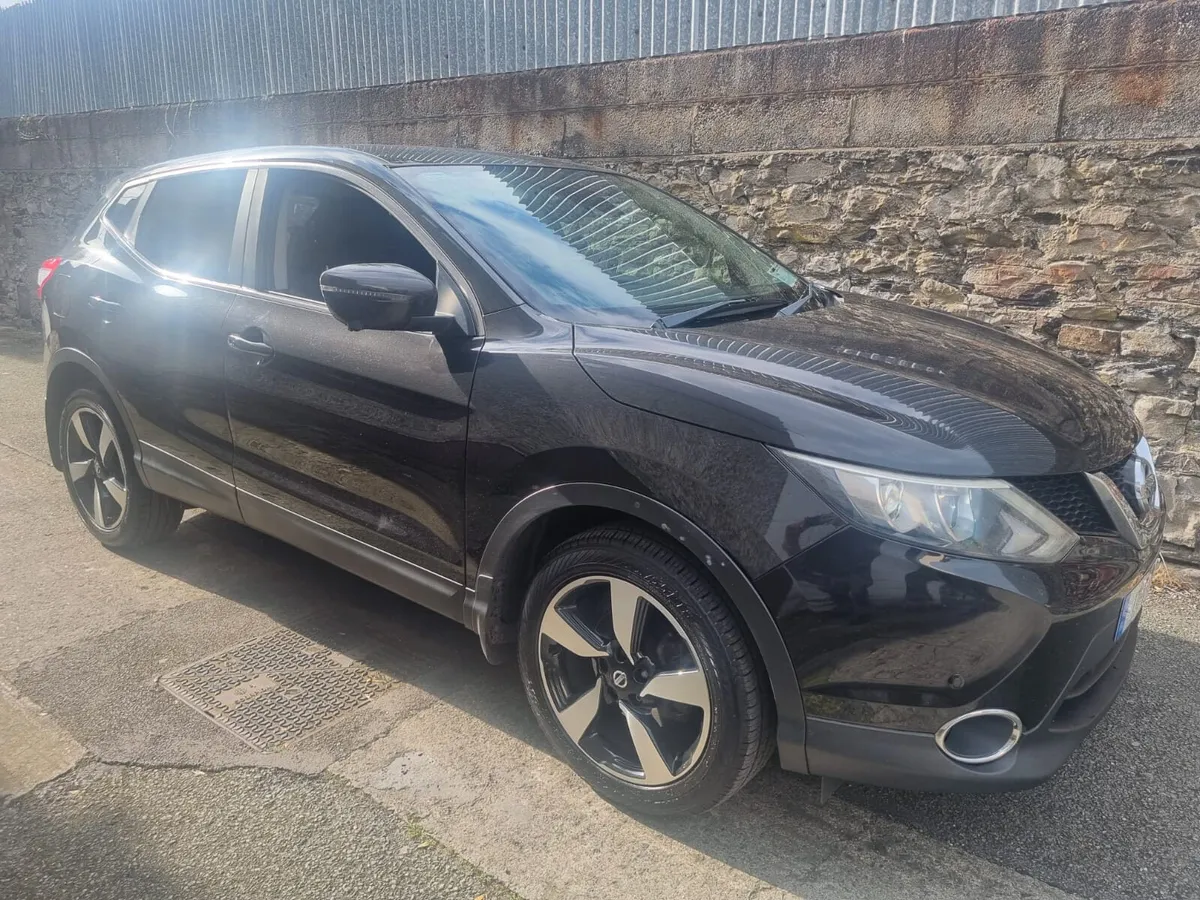 Nissan Qashqai 2017 - Image 2