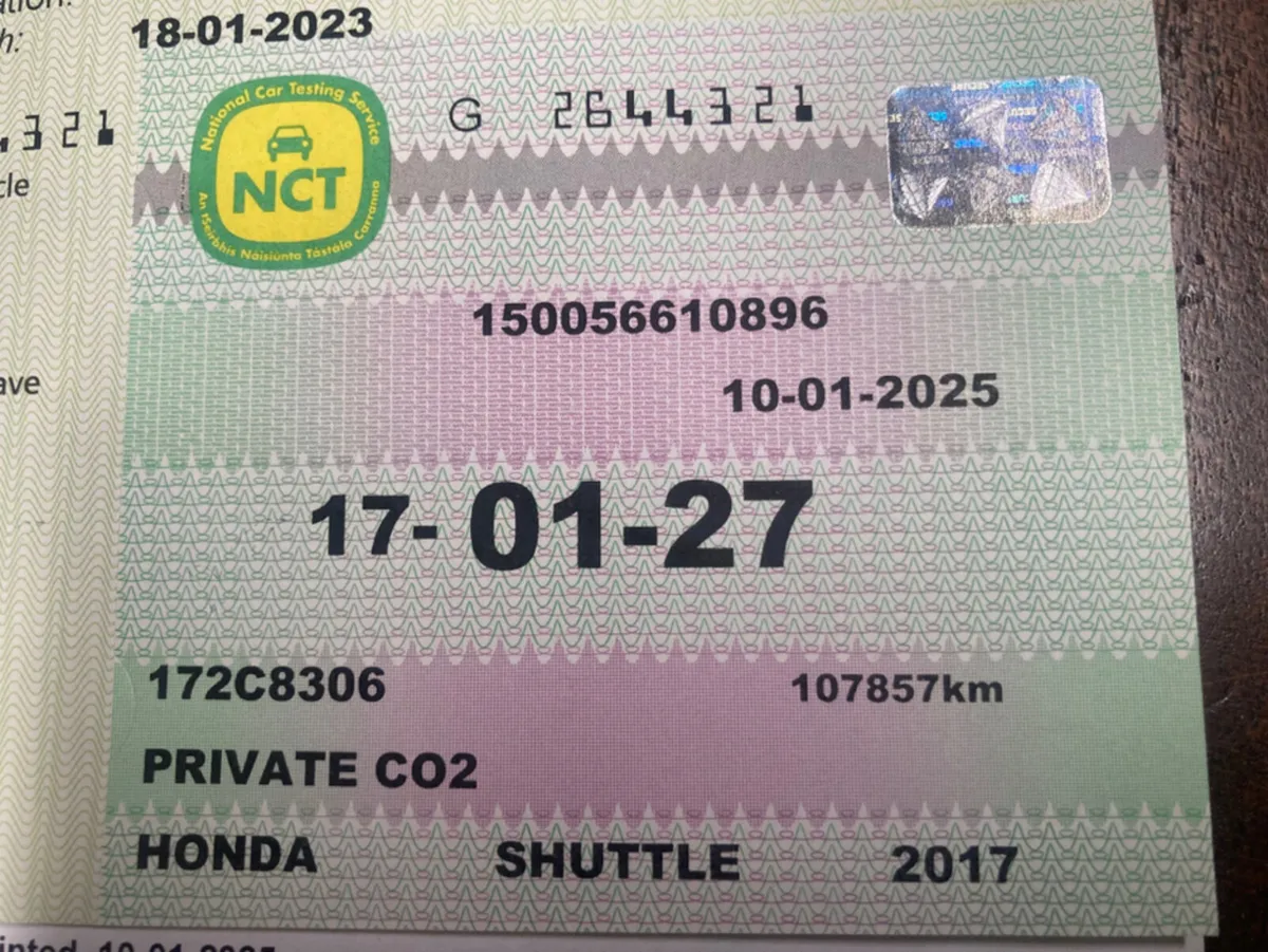Honda Shuttle 1.5 Petrol Hybrid Automatic - Image 2