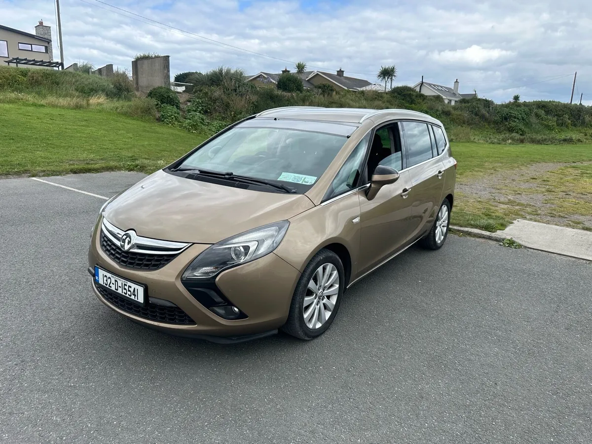 Zafira c low milage - Image 2