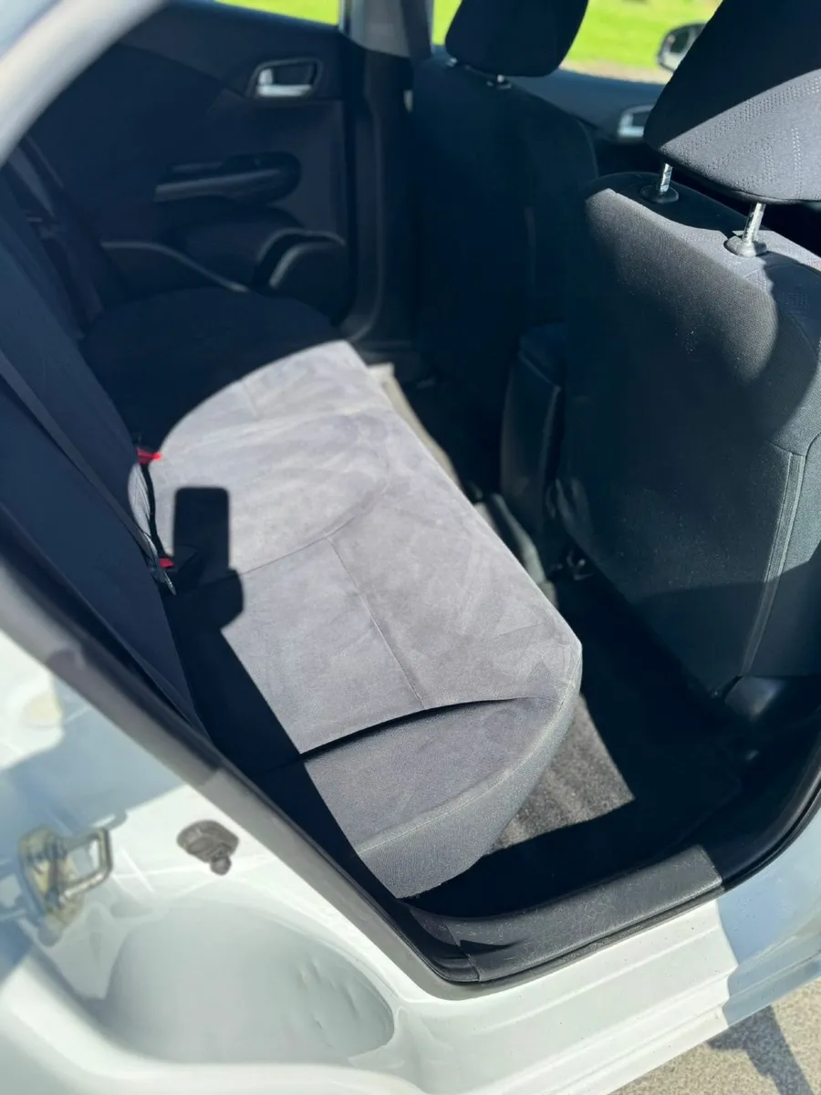 Honda Civic 2013 Sport  9th generation - Image 2