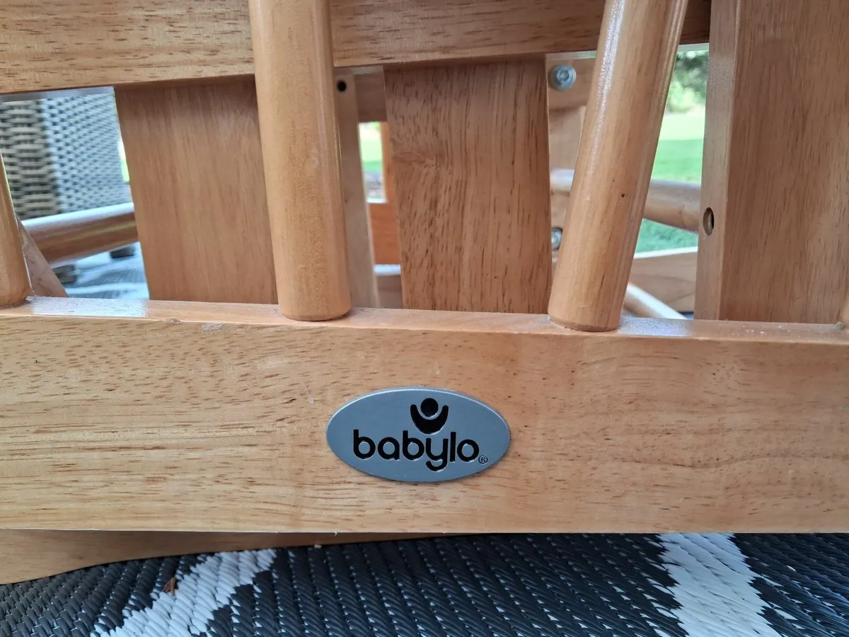 Babylo Gliding Nursing Chair and Footstool - Image 2
