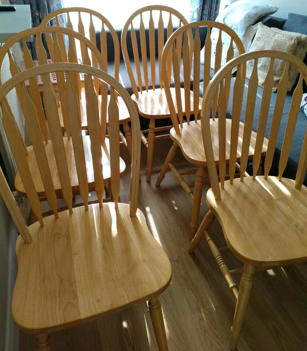 Dinning room chairs - Image 3