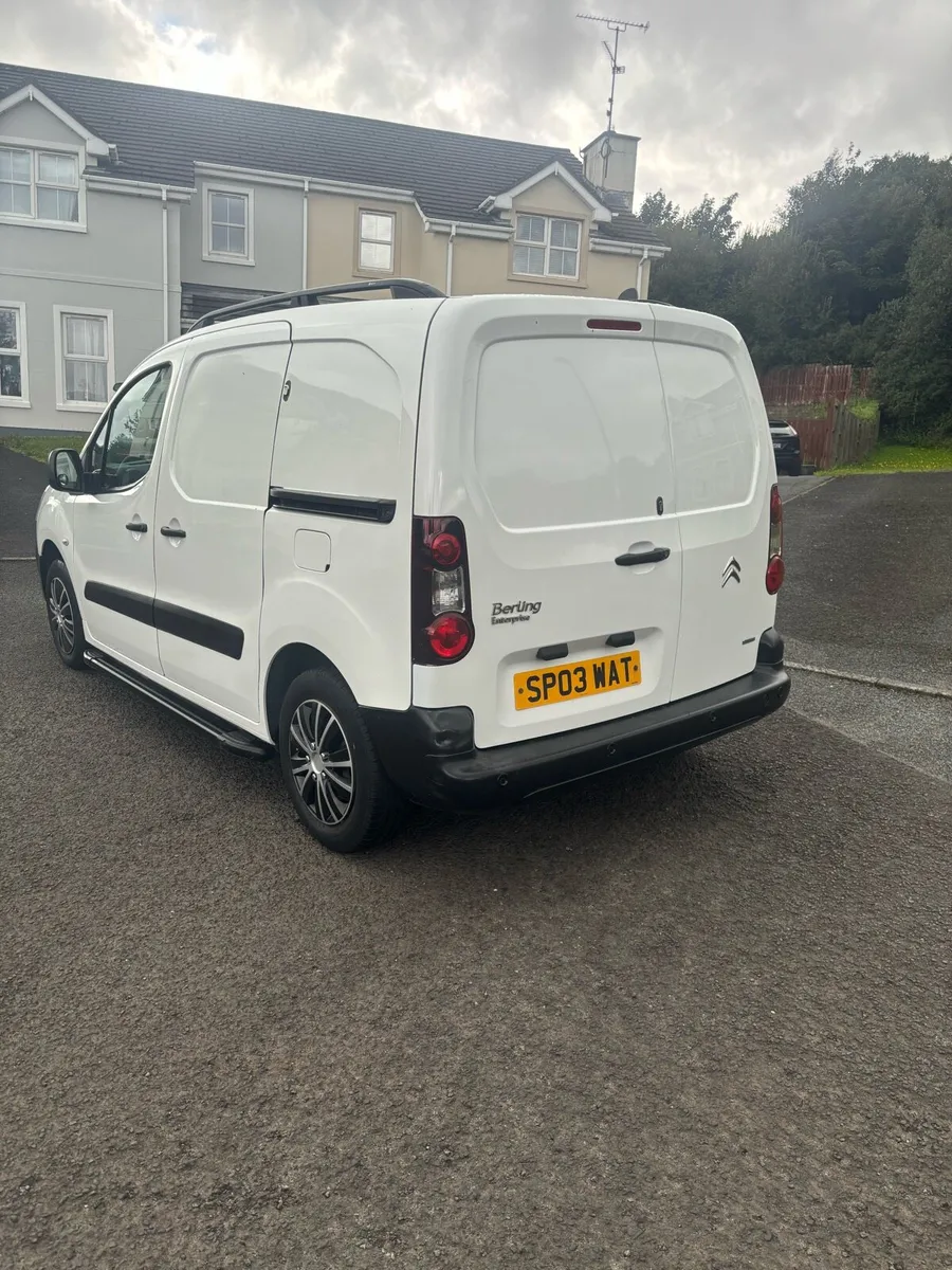 2016 Citroen berlingo 3 seater - Image 2