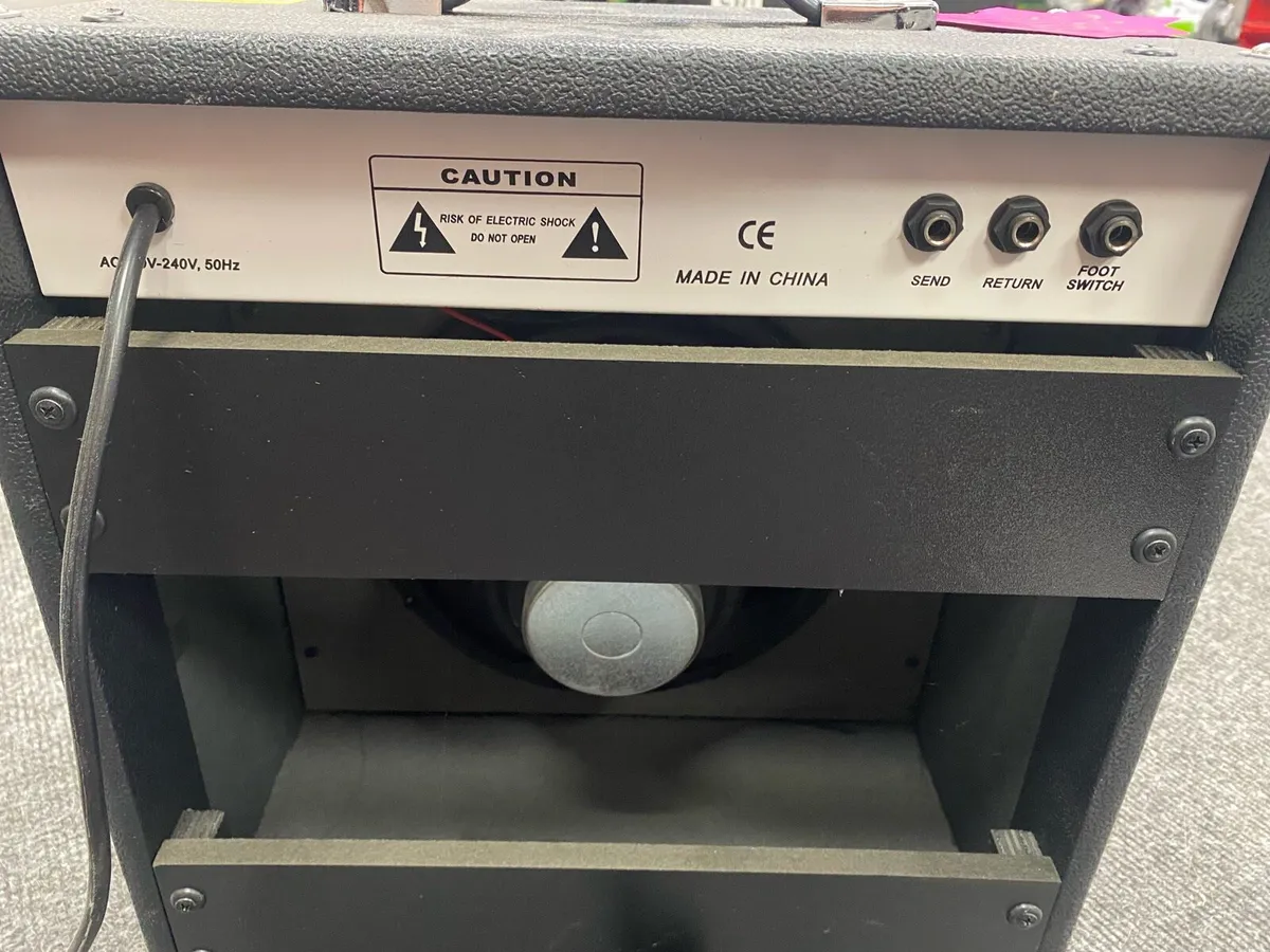 Freshman GA30A Guitar Amplifier - Image 3