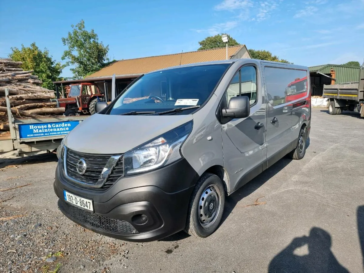Nissan NV300 - Image 1