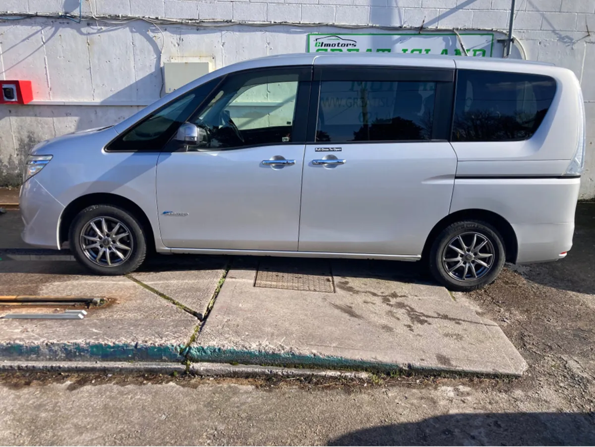 Nissan Serena 2.0 Petrol Hybrid 8 Seater Automatic - Image 3