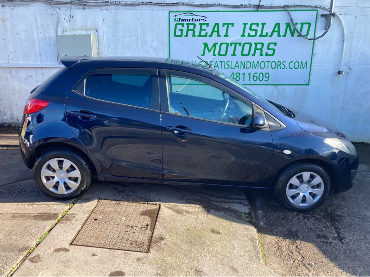 Mazda Demio 1.3i Petrol Automatic - Image 3