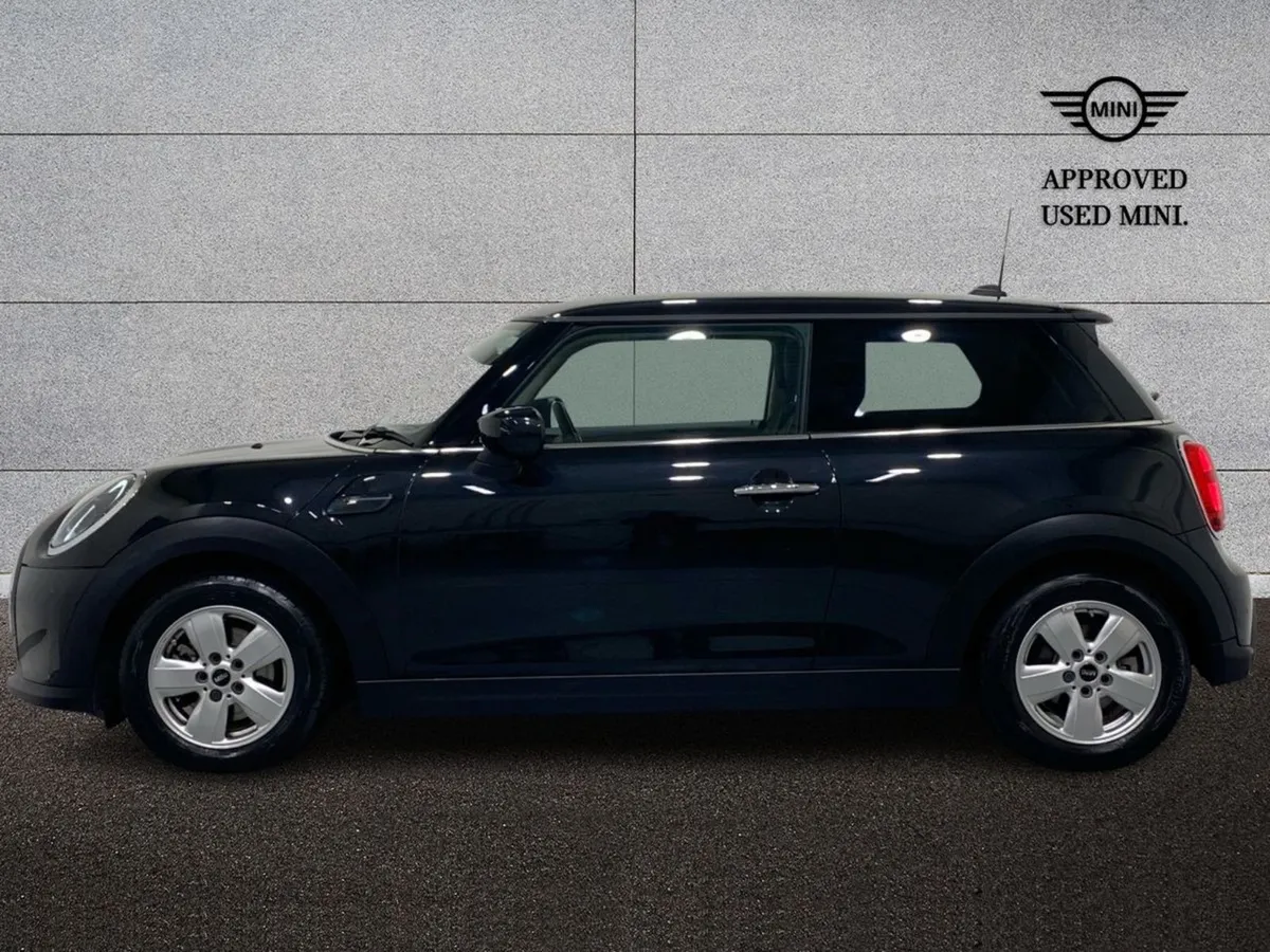 MINI Cooper Cooper Classic Auto - Image 4