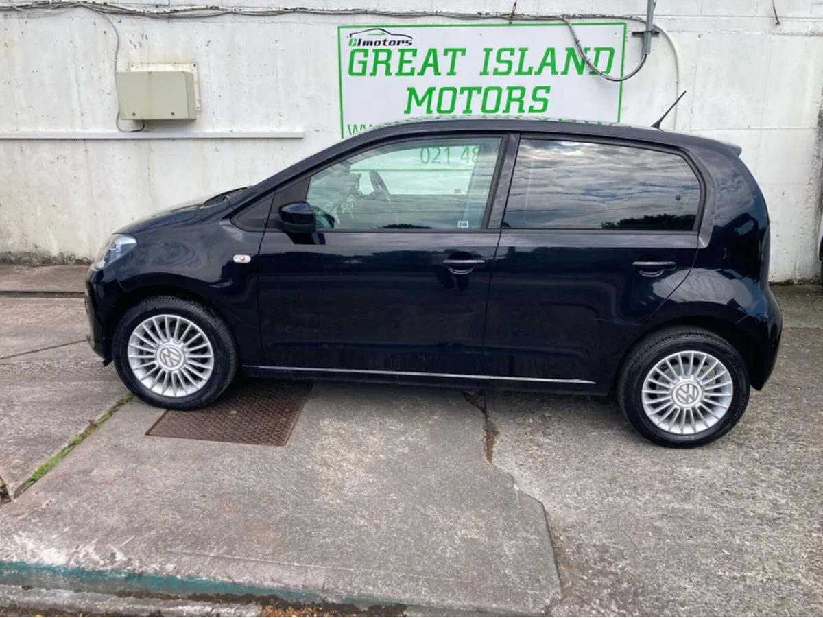 Volkswagen up! 1.0i Petrol High Up Automatic - Image 4