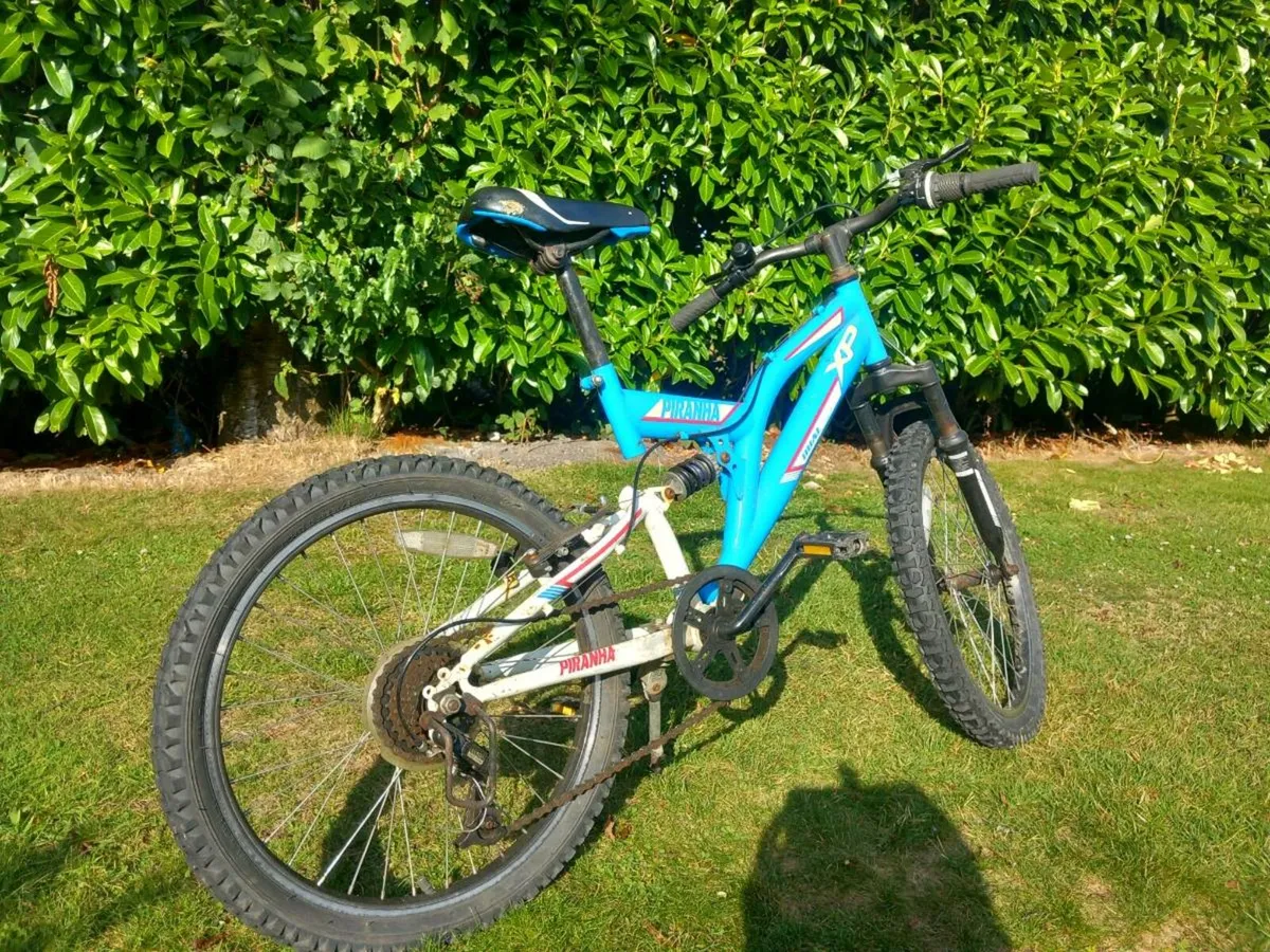 Two suspensions blue bike - Image 2