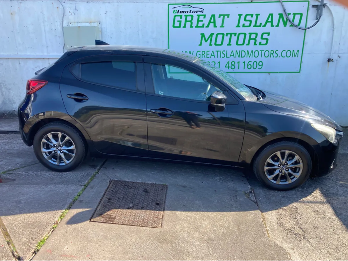Mazda Demio 1.3 Petrol automatic - Image 3