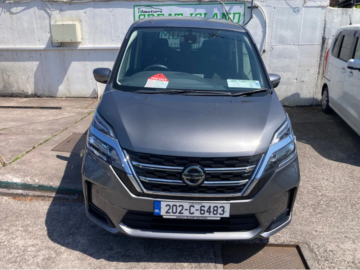Nissan Serena 2.0 Petrol Hybrid 8 Seater Automatic - Image 4