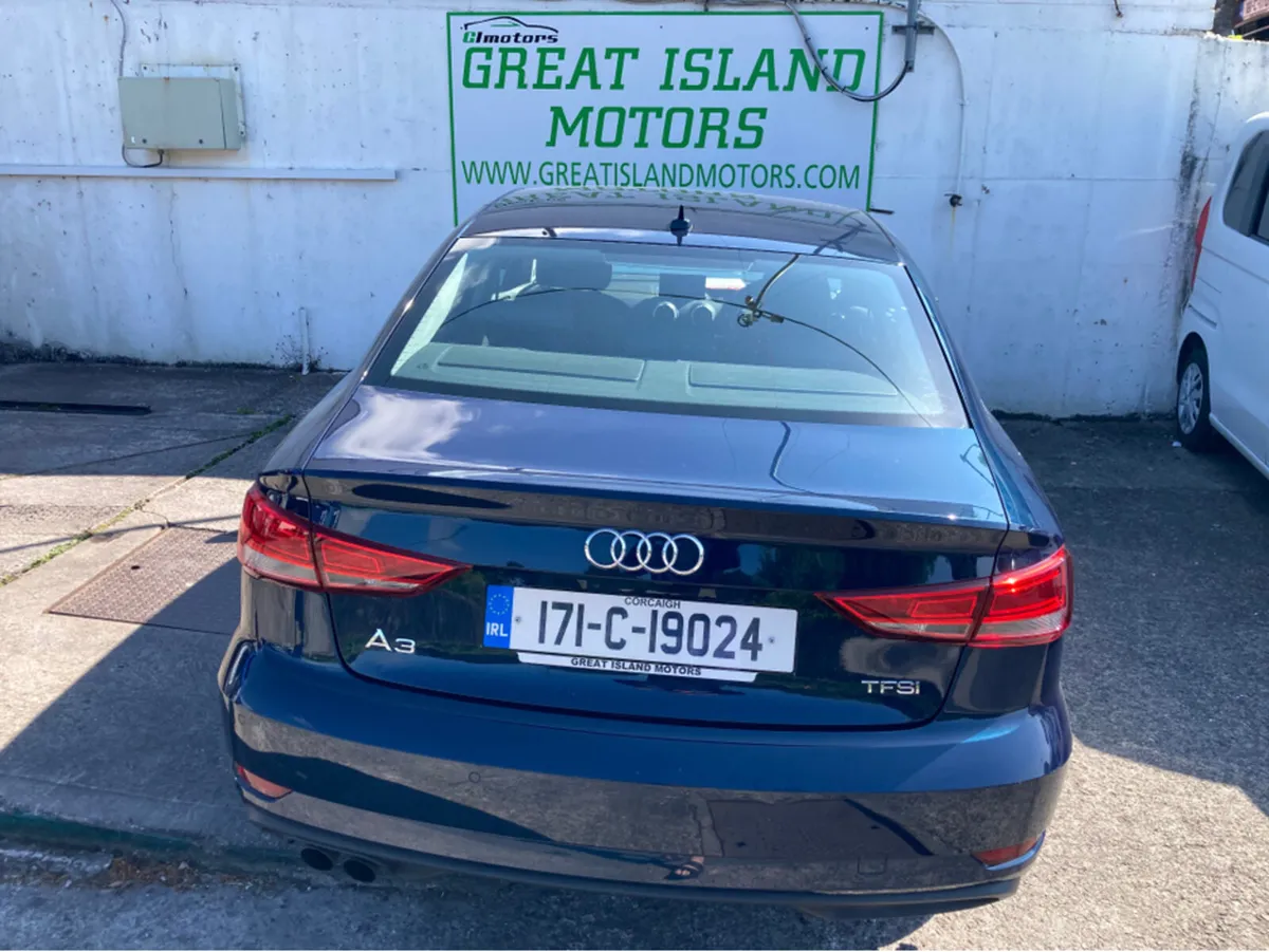 Audi A3 TFSI 1.4i AUTOMATIC - Image 3