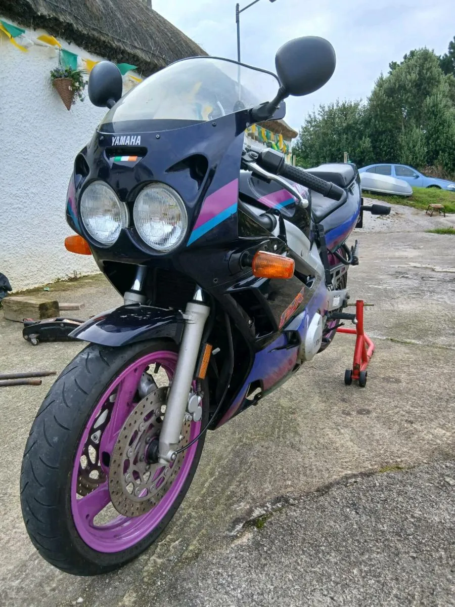 Yamaha fzr600 Genesis - Image 1