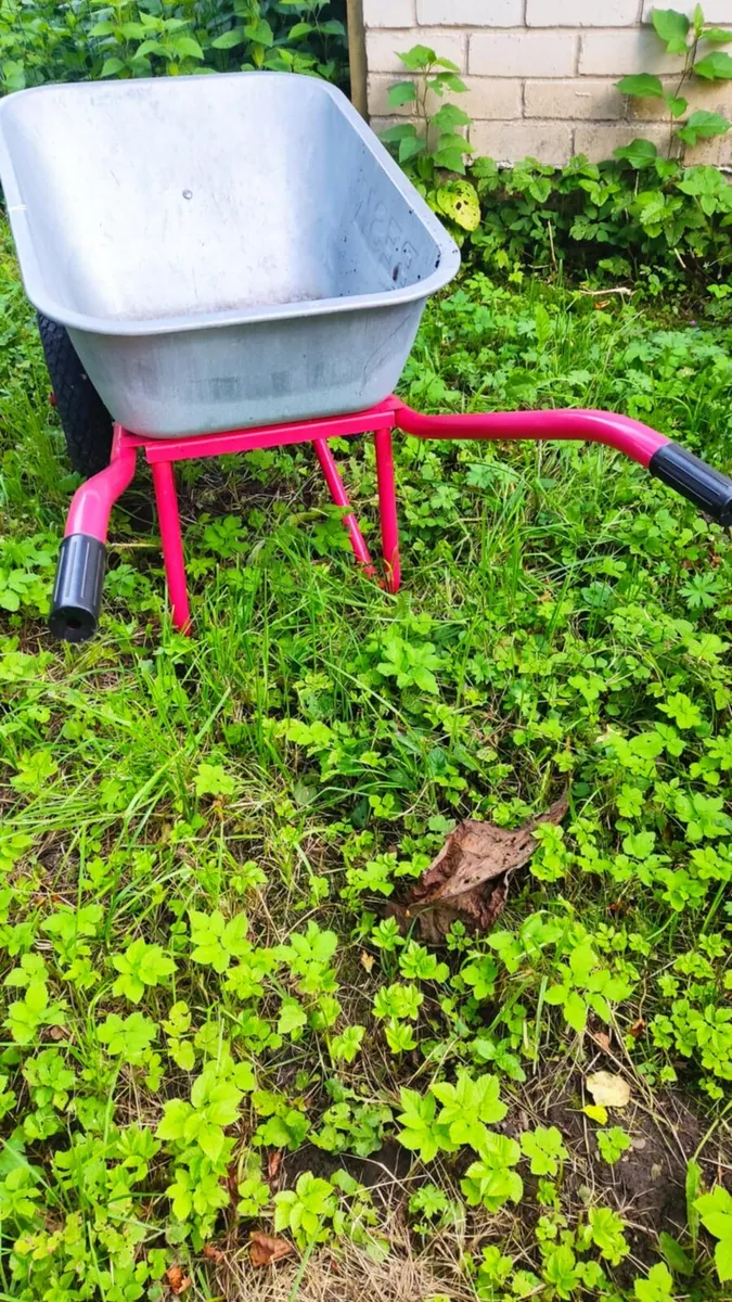 Twin wheelbarrow - Image 3