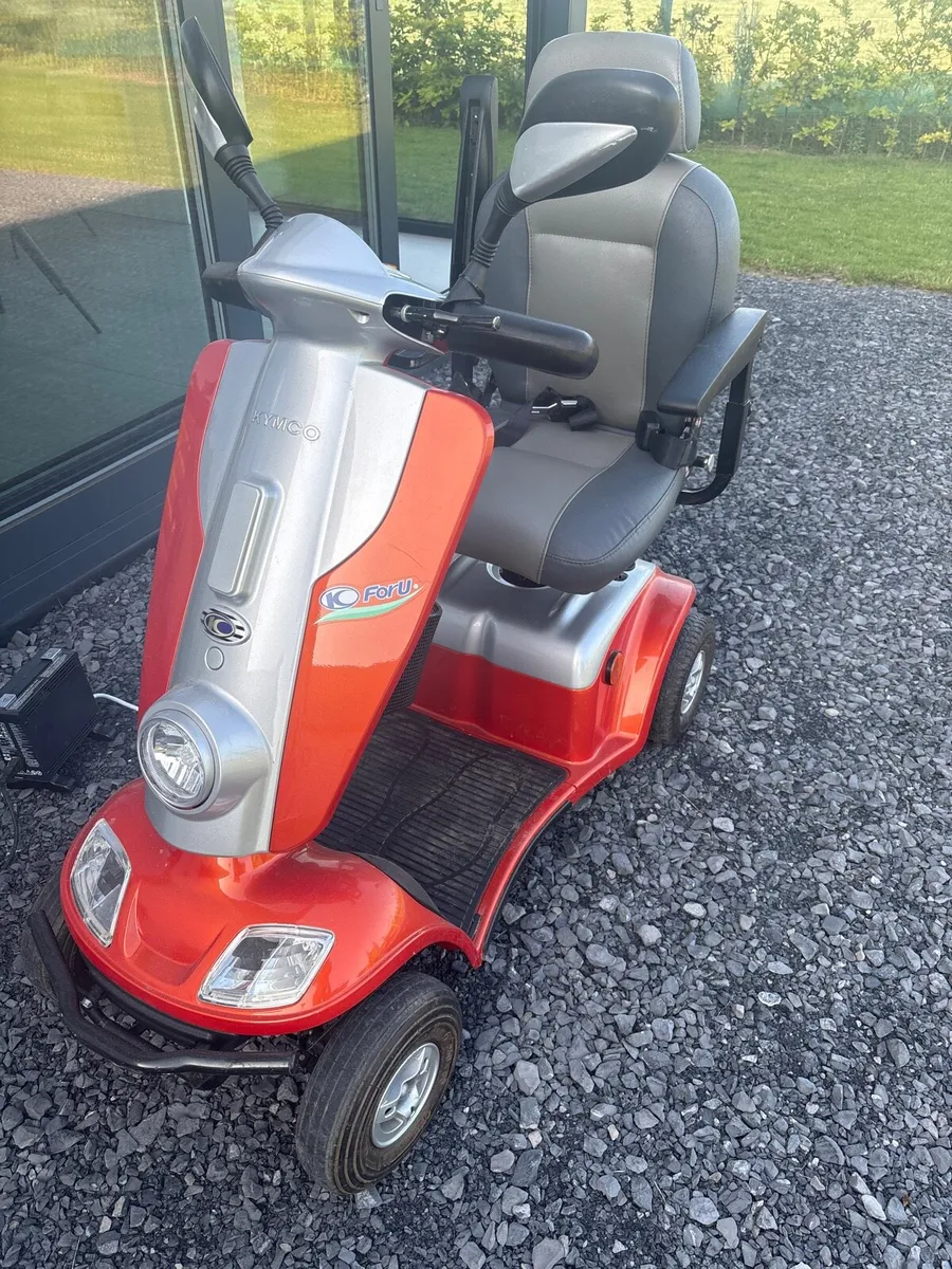 Mobility scooter - Image 1