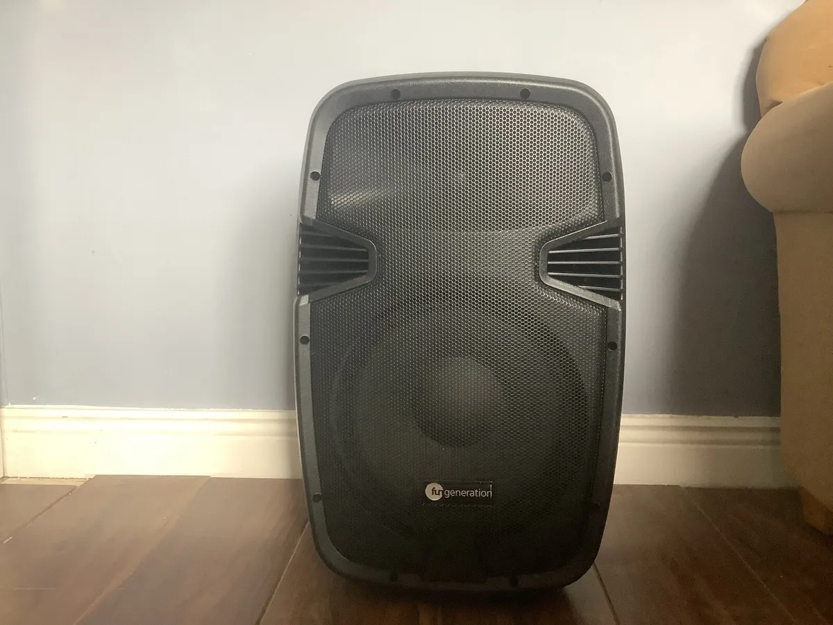 FunGeneration Portable PA - Image 1