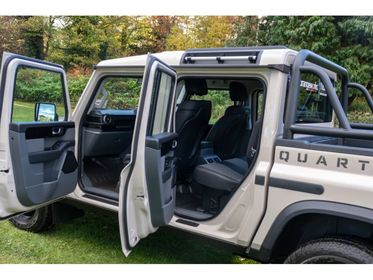 INEOS Grenadier Quartermaster 5 Seat Commercial (N - Image 4