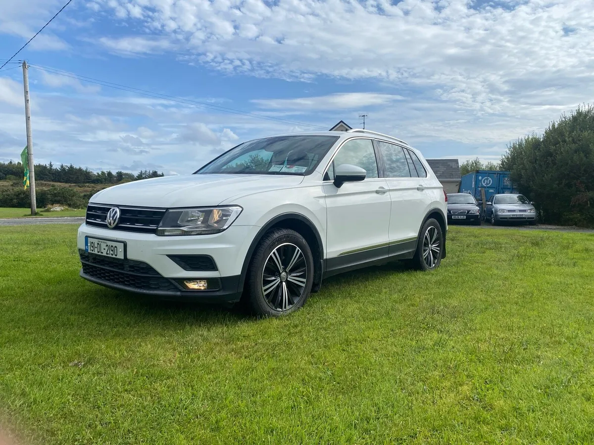 Volkswagen Tiguan - Image 2