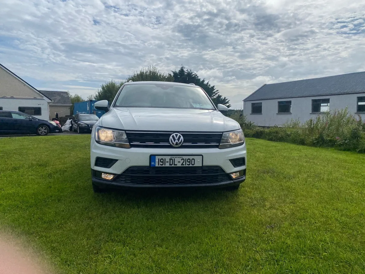 Volkswagen Tiguan - Image 3
