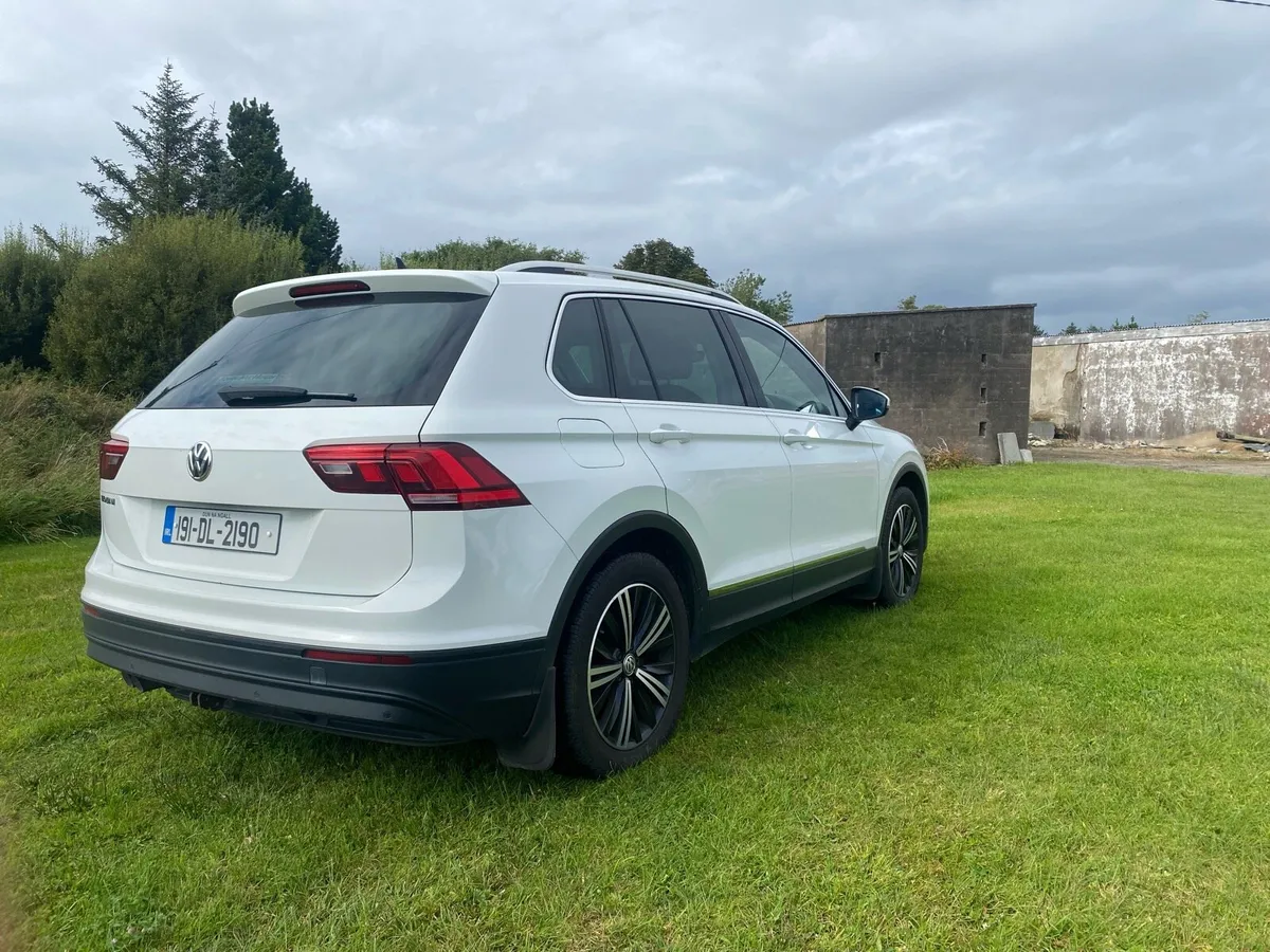 Volkswagen Tiguan - Image 4