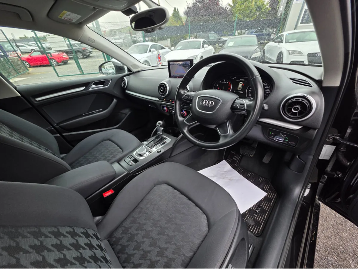 Audi A3 ( 142 REG ) 1.4 TFSI  AUTO- REV CAMERA - P - Image 3