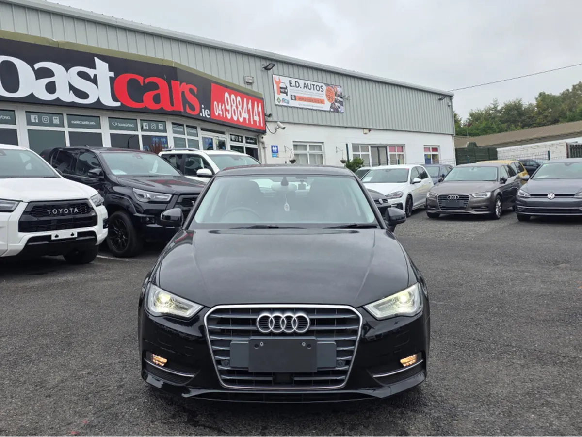 Audi A3 ( 142 REG ) 1.4 TFSI  AUTO- REV CAMERA - P - Image 4