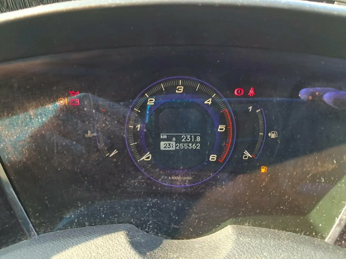 Honda Civic for parts - won't pass NCT - Image 4
