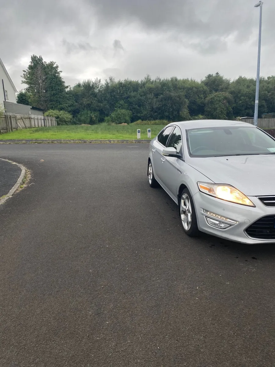 Ford Mondeo 2011 - Image 4