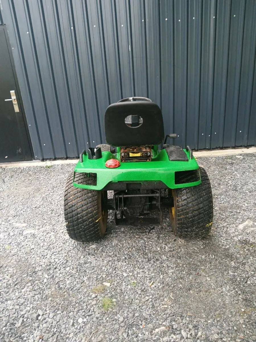 Ride on tractor - Image 3