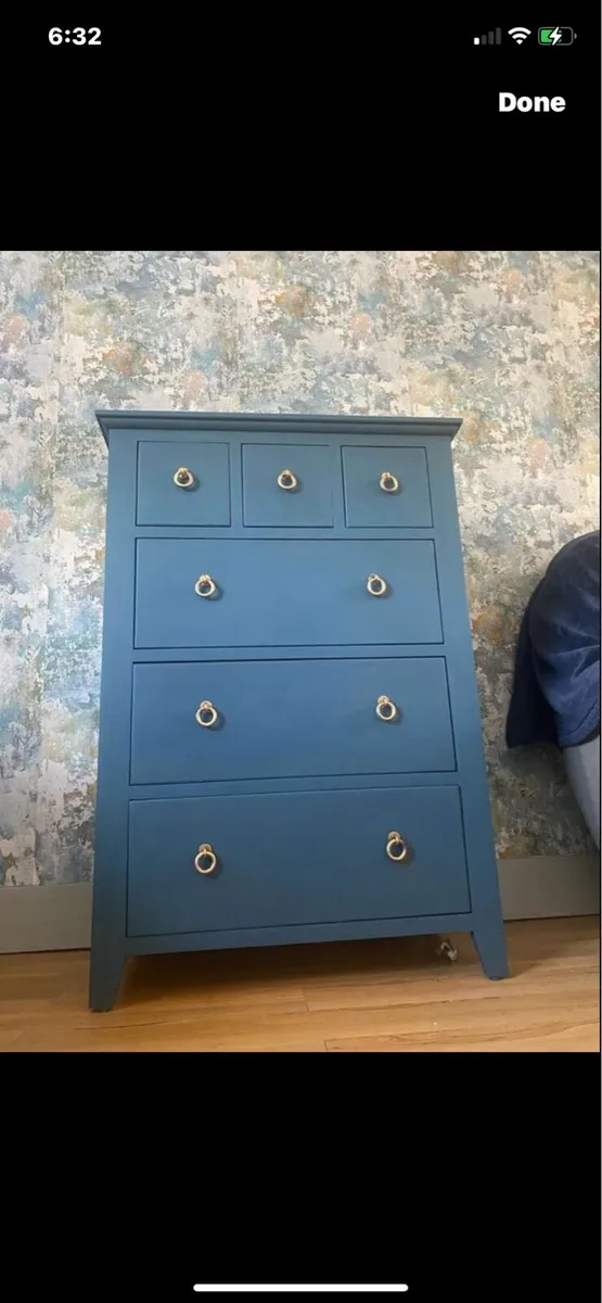 Large chest of drawers - Image 2
