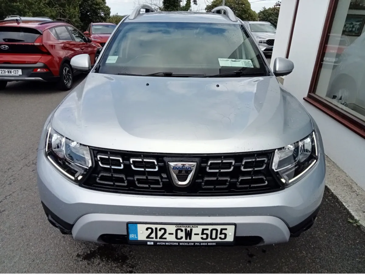Dacia Duster COMFORT BLUE DCI 115 4W 4WD 6DFUL - Image 2