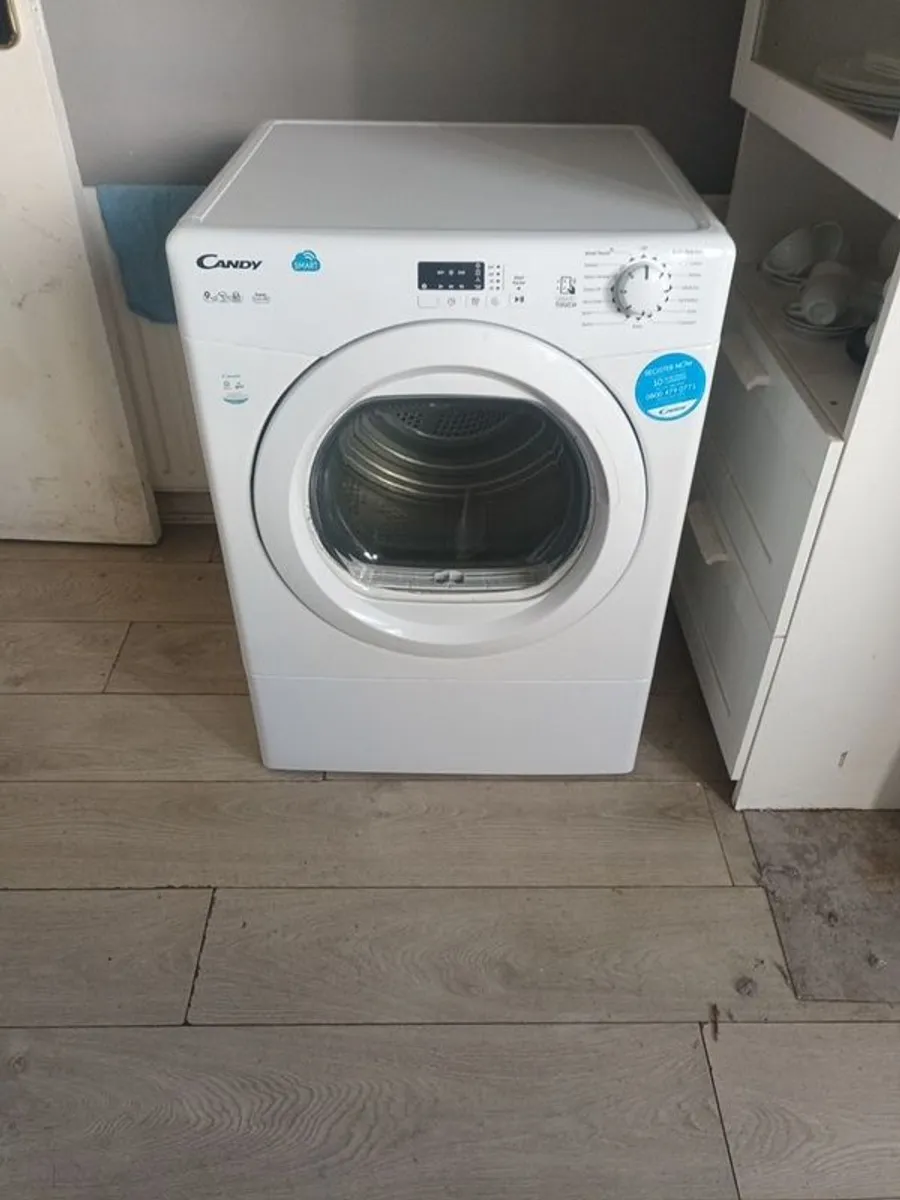 Vented Tumble Dryer - Image 1
