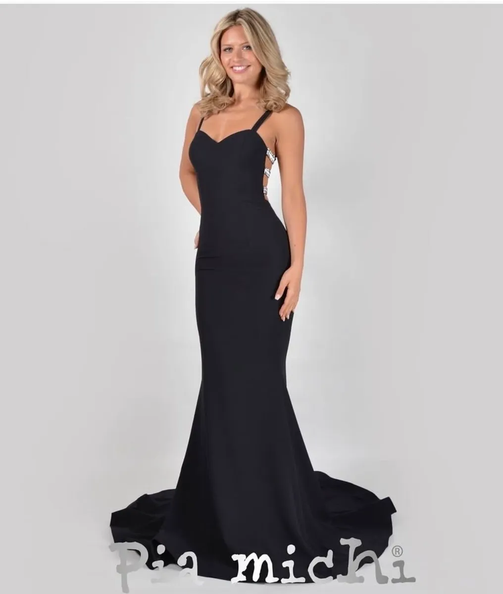 Debs dress - Image 2
