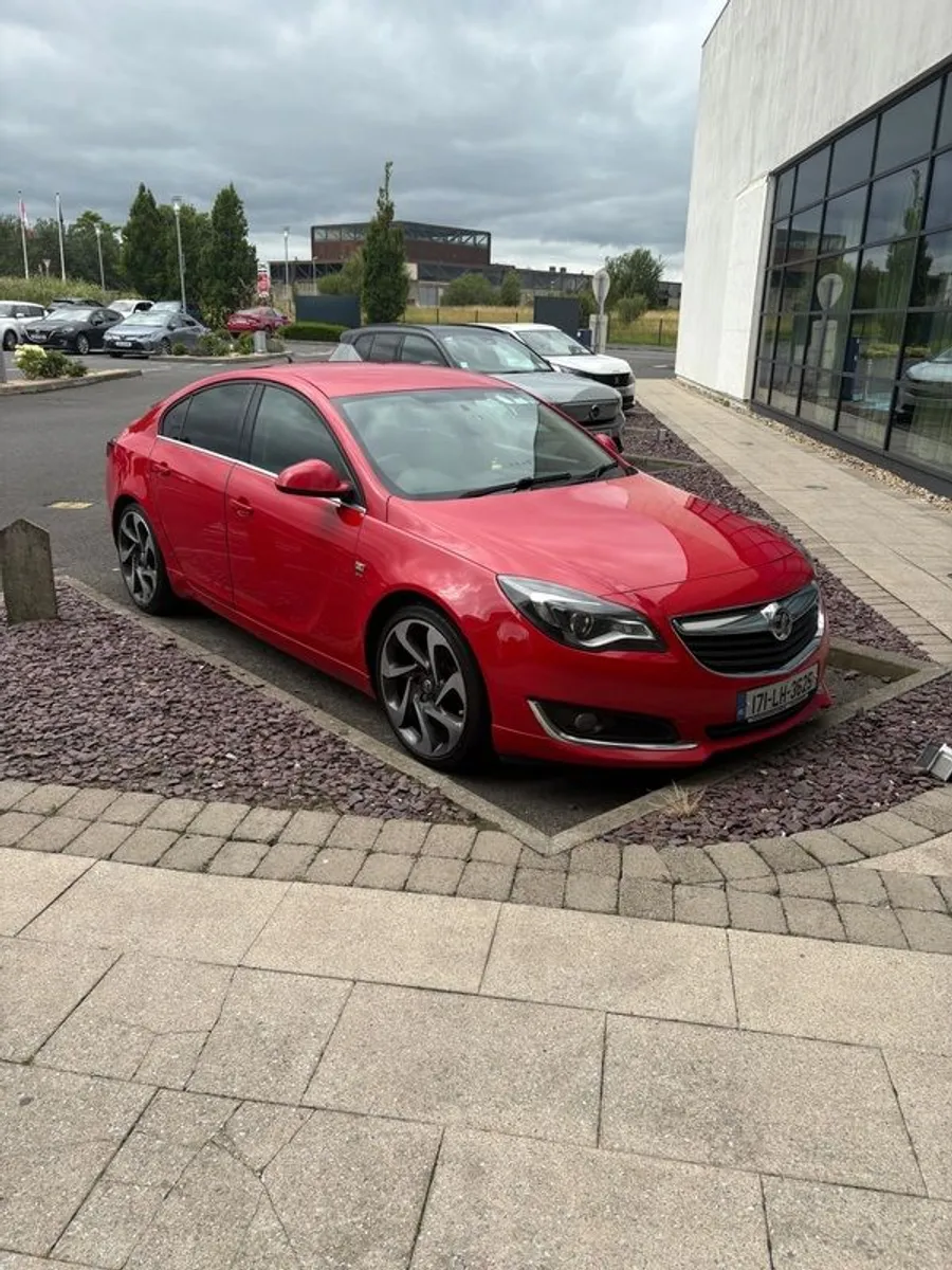 Vauxhall Insignia SRI  NCT 02/27, Tax 01/26 - Image 1