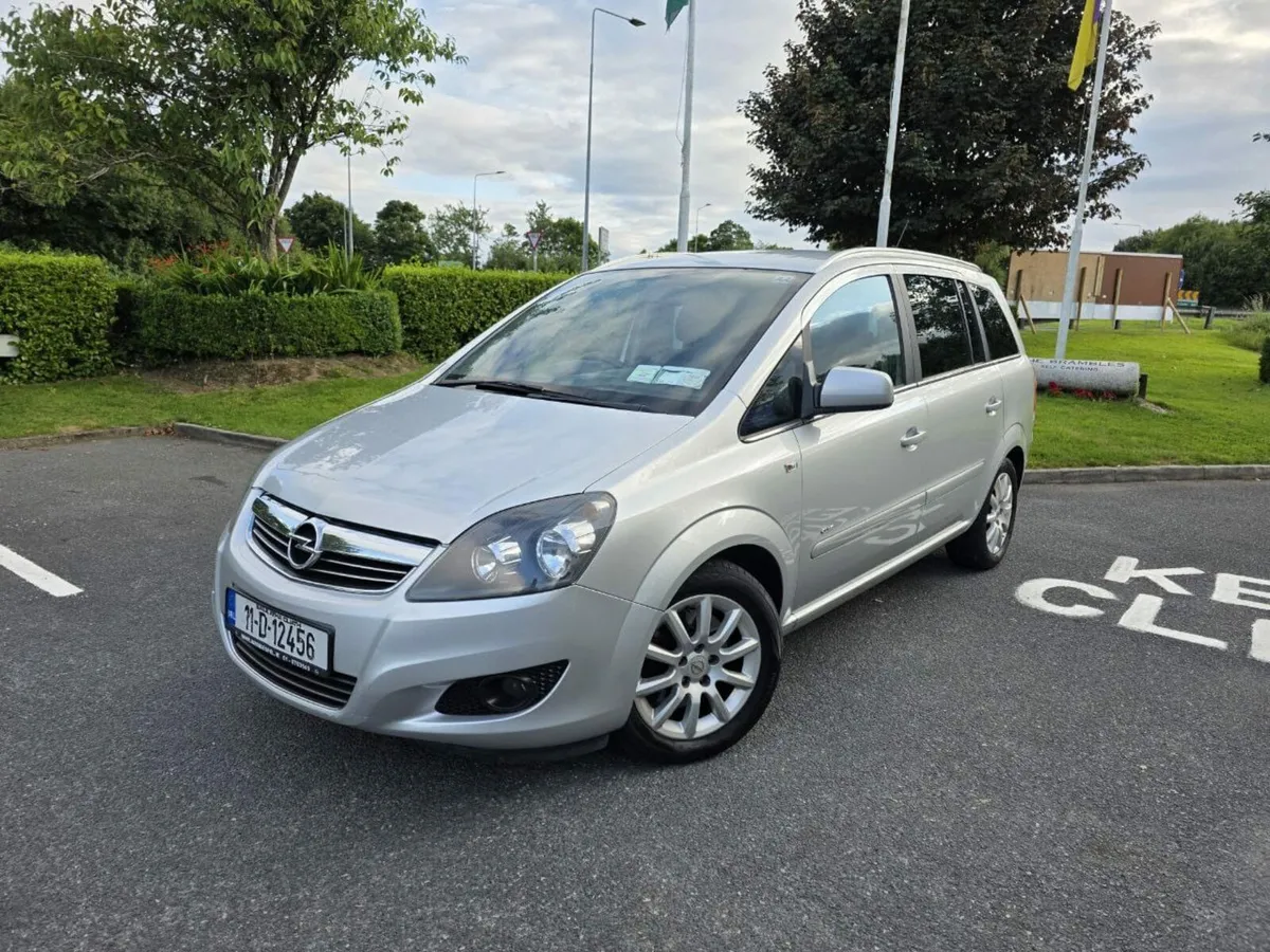 Opel Zafira - Image 1